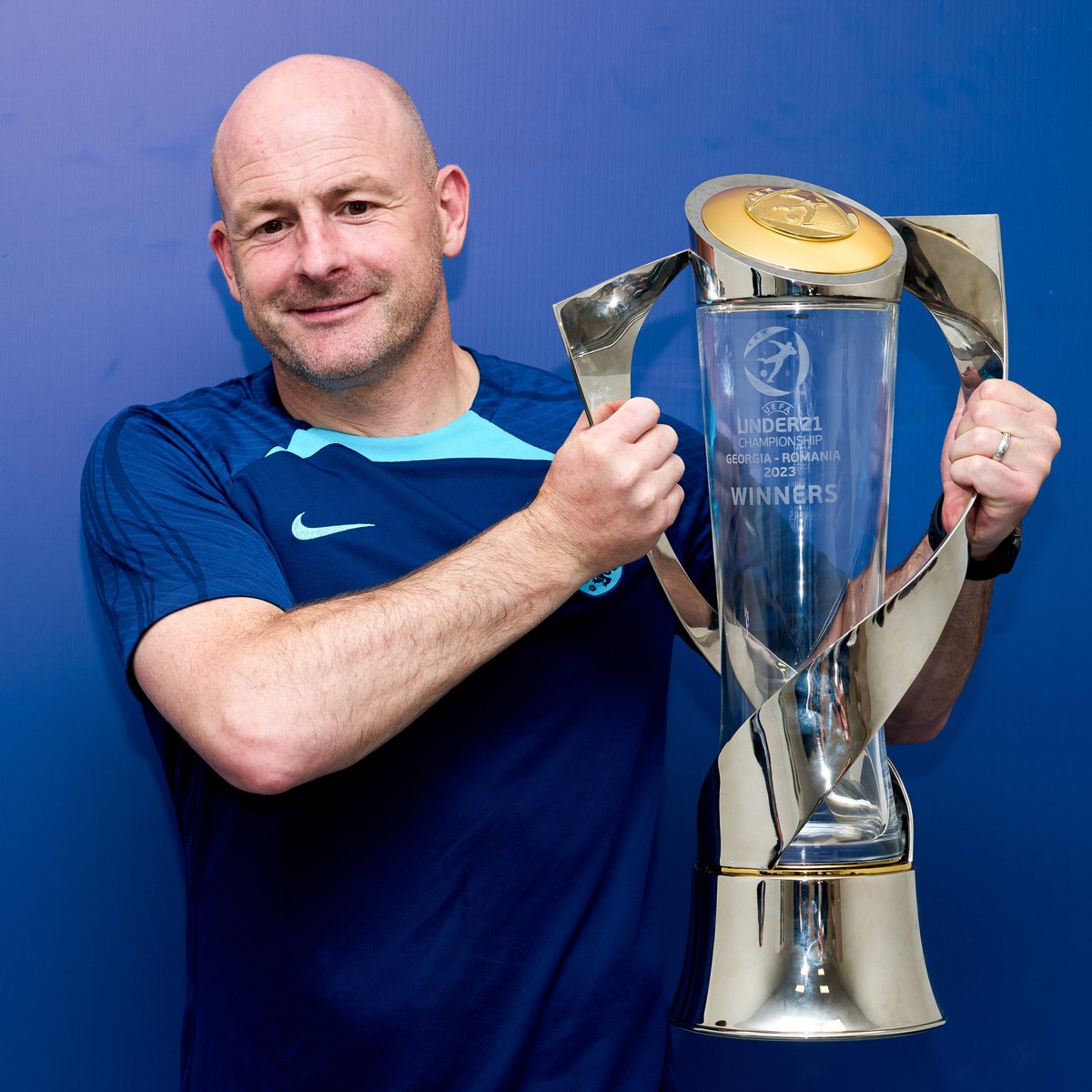 England's tweet photo. Wishing U21 #YoungLions head coach Lee Carsley a very happy 50th birthday! 🎉 https://t.co/UVFzzbp2J5