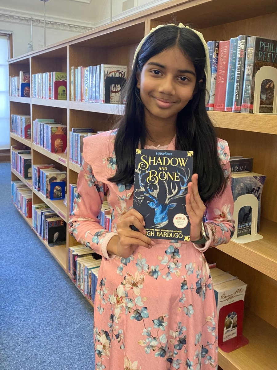 Liyana in Lower 4 maxed out her Reading Record in #Library Lesson today and earned herself a free #book! She chose Shadow and Bone by Leigh Bardugo. Nice choice, Liyana! 👏📚 #KeepReading