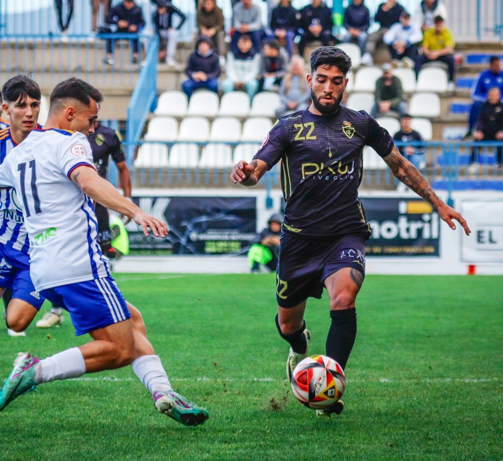 Un paso más en uno de los campos más complicados del grupo ! 

Gracias a nuestra afición desplazada, es un privilegio tener vuestro respaldo semana tras semana .

Desde ya Pensando en el siguiente … ⚽️⚡️