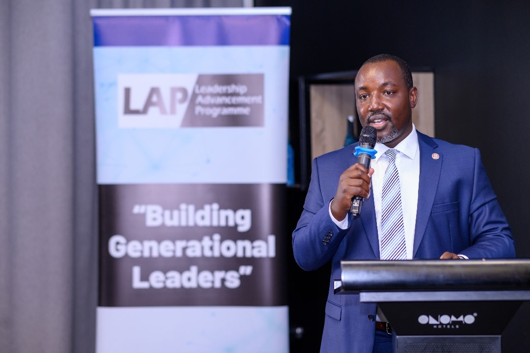unifogUg's tweet photo. The 2023 cohort   #LAP Fellowship graduates after yearlong leadership training.  These leaders from institutions of higher learning have undergone tailored training on several leadership aspects. Thanks @KasUganda for the continued support. https://t.co/pzlRt2IFsO