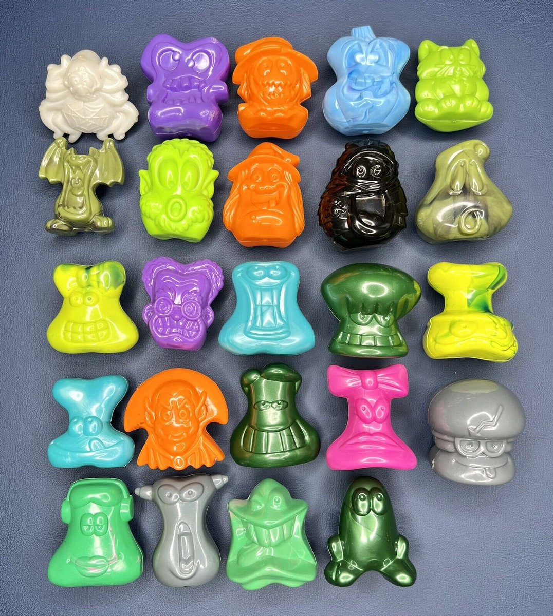 deadfiance's tweet image. Miss you 😢