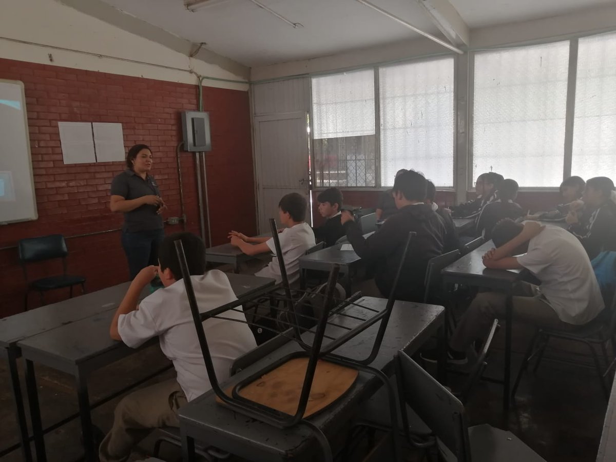 CapaGchil's tweet photo. Se da seguimiento a taller impartido en la Escuela Secundaria Federal Numero 1, DE Guamuchil, Salvador Alvarado.
#JuntosPorLaPaz #CEPTCA https://t.co/hbf5n8O1Il