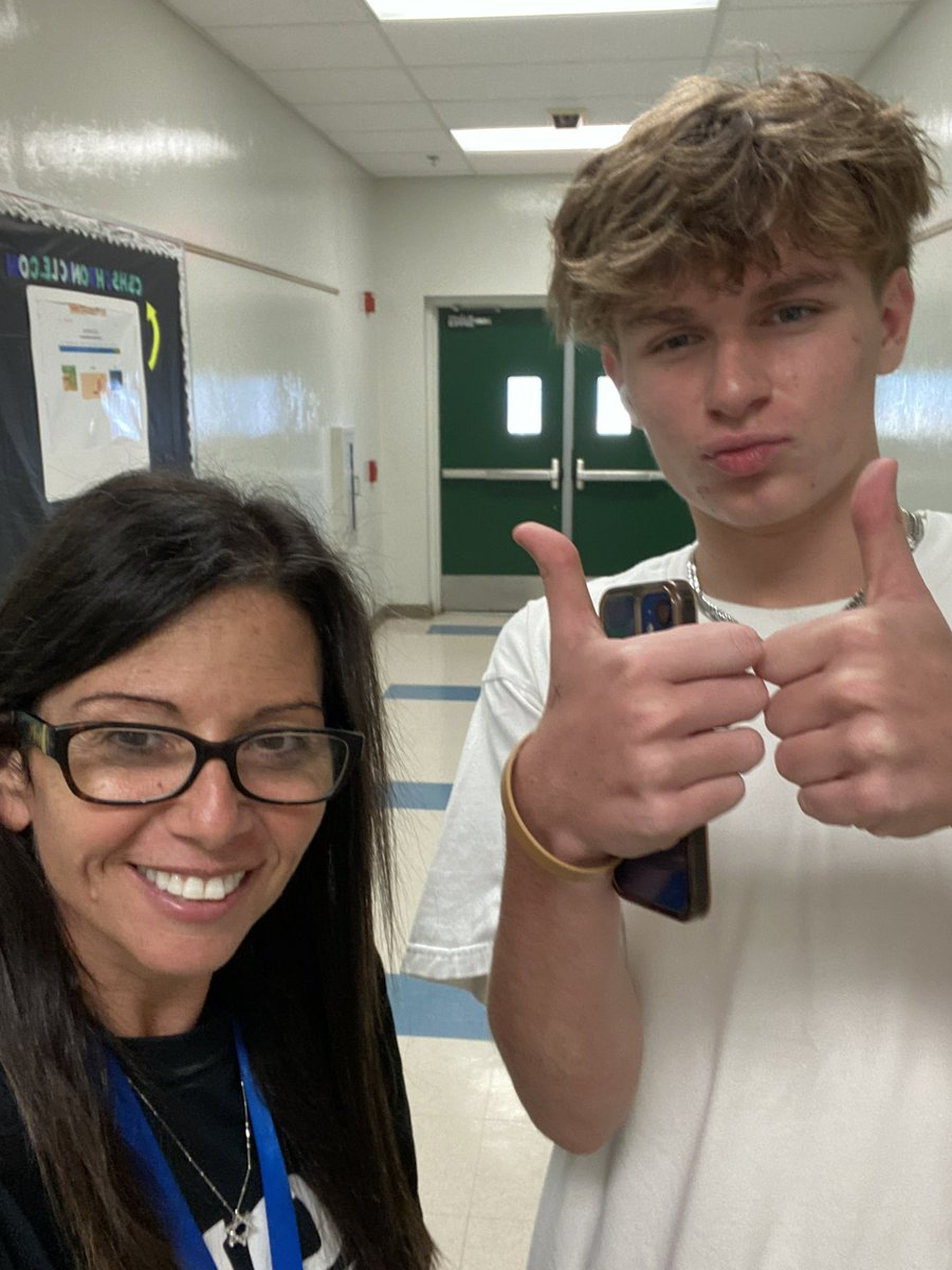 I’m a mother first! It fills my heart with joy to see my boy enjoying school so much and his #guidancecounselor is the best in the whole wide world. We love teaching & learning in #ColtCountry 💚💙
@Principal_CSHS 
#studentathlete 
#CambridgeScholar