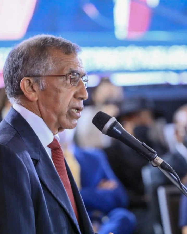 #26Feb | Nicolás Maduro designa a Omar Hurtado Rayugsen como nuevo presidente del #CNEH 

Seguimos consolidando el papel del CNEH como un referente de conocimiento histórico, aprovechando su experiencia para promover la riqueza cultural.
#amorgarantíadefuturo