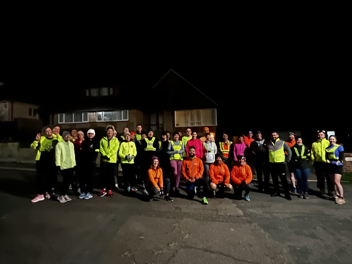 Week 3 of our @ElyRunners beginners’ course! Led by a great coach - @RyanParkerPE ! We don’t need medals to be worthy of medal Monday mention! #medalmonday #runr @runr_uk @UKRunChat @EnglandAthletic @ElyIslandPie @SpottedInEly @visitely