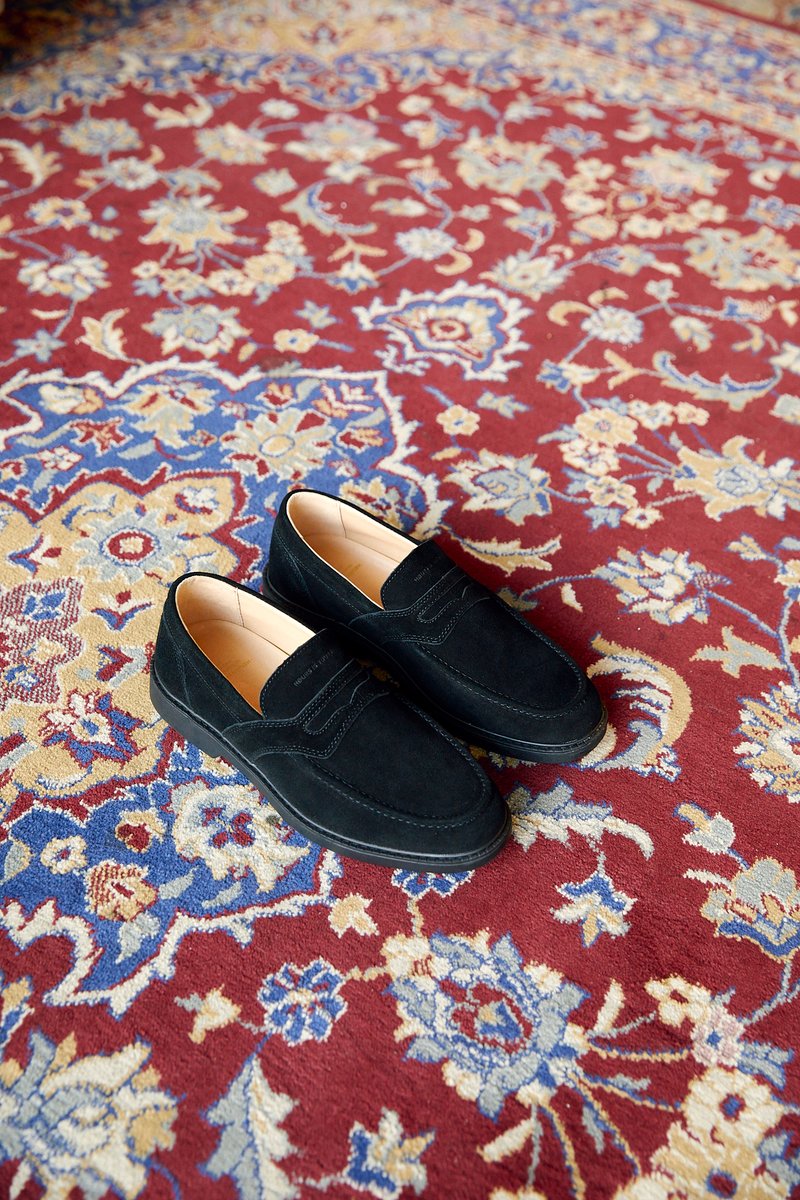 Gone crazy on these Penny Loafers. <a href="/hoursisyours/">HOURS IS YOURS</a>