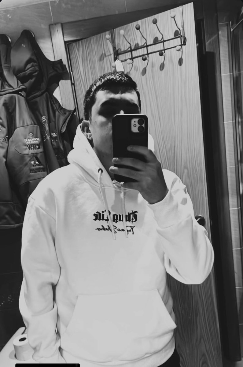 xInKKeed's tweet photo. Pero bueno como estamos!! La verdad que a llovido desde que puse algo aqui! Espero que todo bien ostia!🙃 https://t.co/2SoREJyw4C