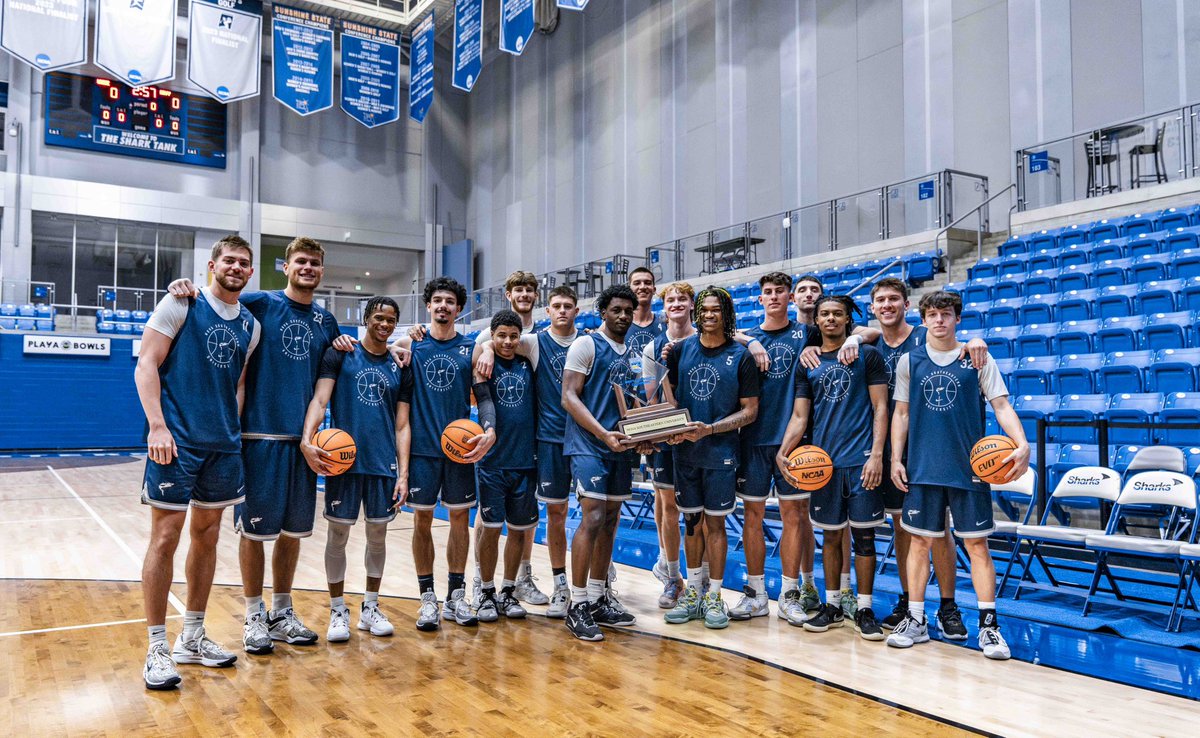 NSU_MBasketball's tweet photo. Added another 🏆 | 3️⃣ time defending Sunshine State Conference Regular Season Champions 

#HungryForMore https://t.co/1mMo9bcwZO