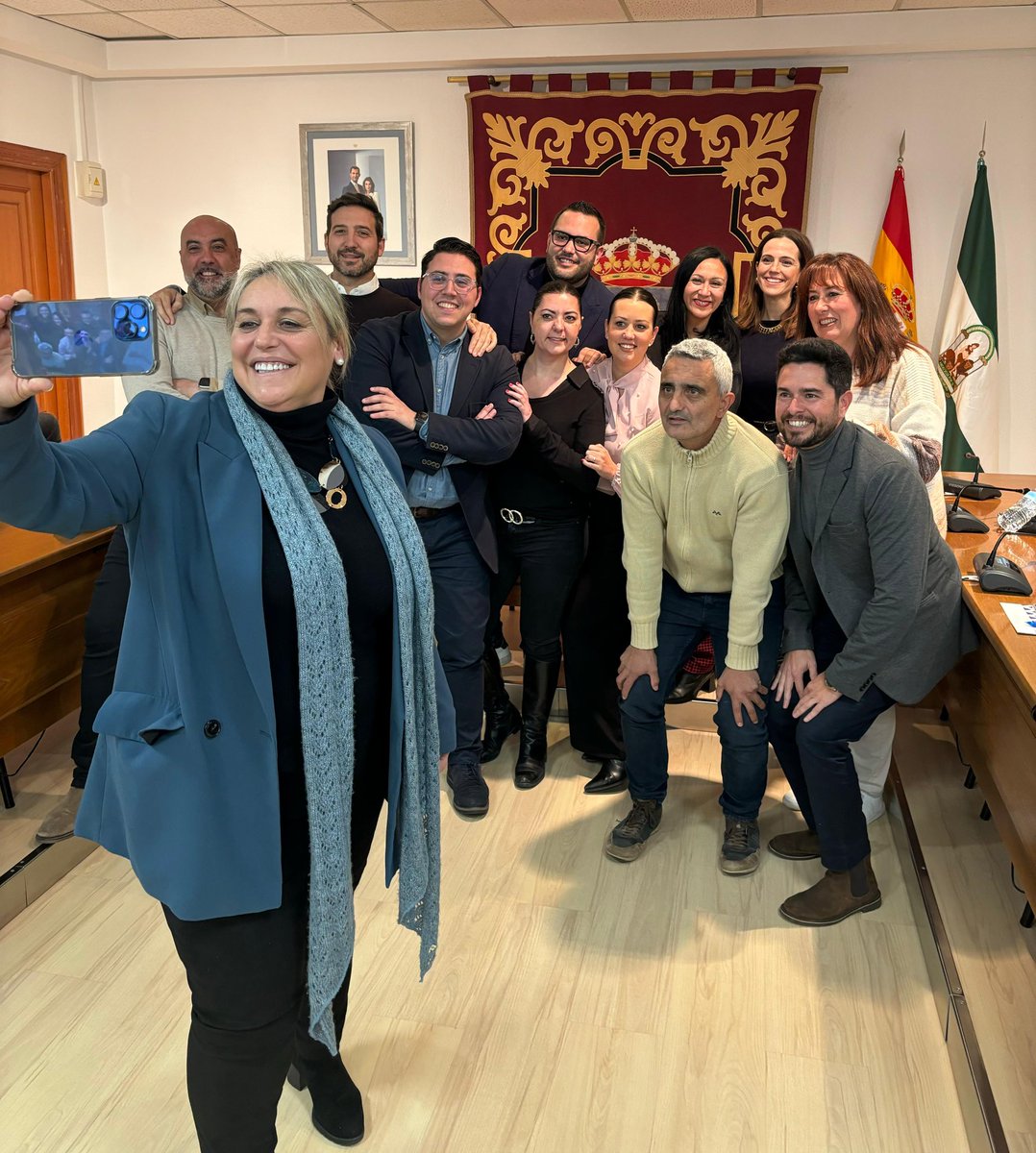MarianoDB_'s tweet photo. El secreto está en el EQUIPO 🤜🤛
#LasGabiasAvanza https://t.co/vEtKJfnD2K