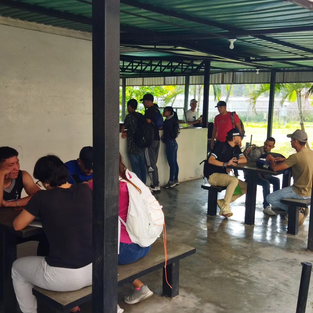 CreacionI_UPT_A's tweet photo. Actividades formativas del día de 26 de febrero en la Universidad @UPTAragua @BettysMunoz @EdgarBlanco_VE @mppeduniv @sandraoblitasr https://t.co/4Zp3mmaLTe