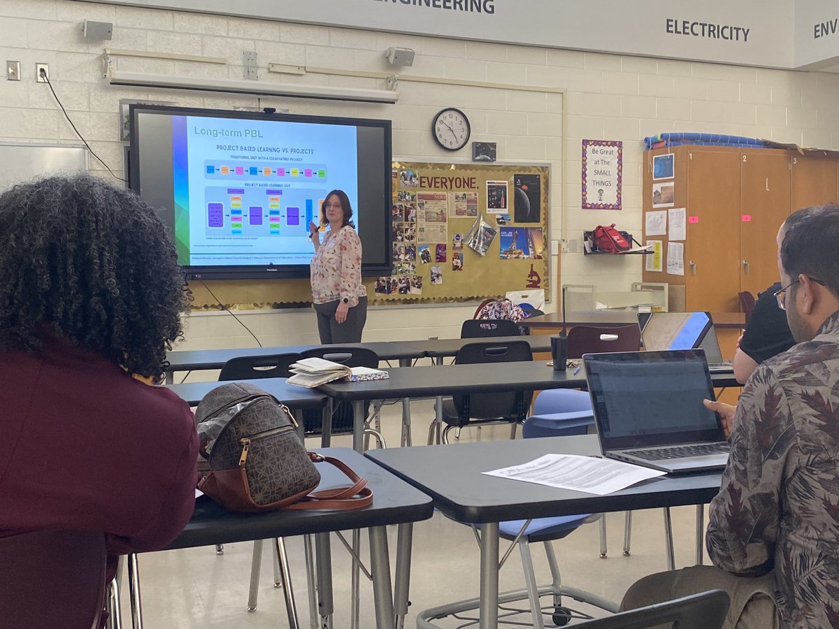 STEM professional learning with Dr. Nix, STEM Program Manager for Georgia. What’s the difference between project-based learning and projects. #STEM #MMS