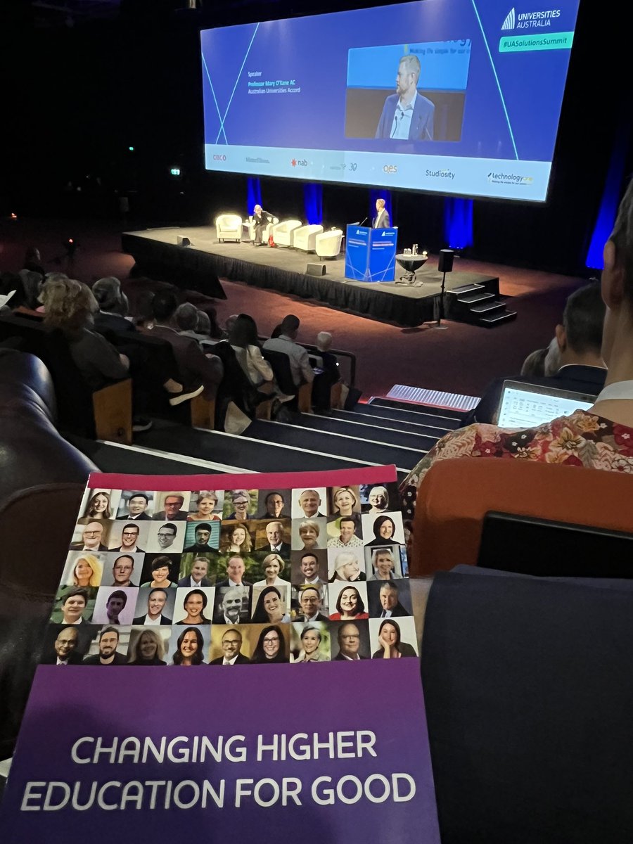 HEDx2024's tweet photo. It’s fitting that the latest book from our CEO @martinbetts was published in time for the @uniaus #uasolutionssummit and as @JasonClareMP released the Accord report. Featuring #HigherEducation leaders on Changing Higher Education for Good. More here: https://t.co/7ffkzanFXe https://t.co/cAnvK2CsM5