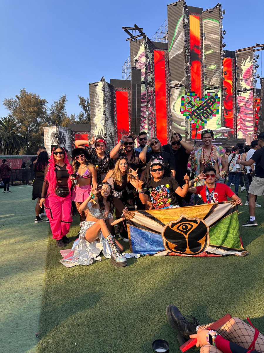 Familia Mexa de Tomorrowland 🫶