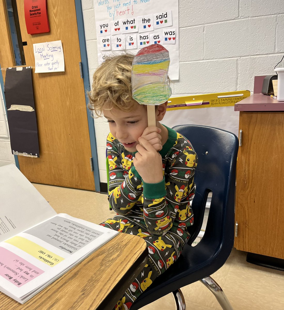 MosaicES_Reading (@mes_reading) on Twitter photo Our focus last week was fluency-the bridge between decoding and comprehension! A great way to practice is through reader’s theater. Today these <a href="/Mosaic_ES/">Mosaic Elementary School</a> 2nd graders put on a show! 🎭📖🥰 Our focus last week was fluency-the bridge between decoding and comprehension! A great way to practice is through reader’s theater. Today these <a href="/Mosaic_ES/">Mosaic Elementary School</a> 2nd graders put on a show! 🎭📖🥰