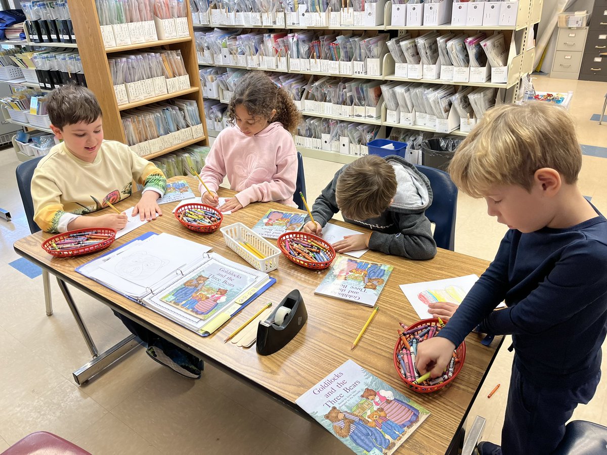 MosaicES_Reading tweet media