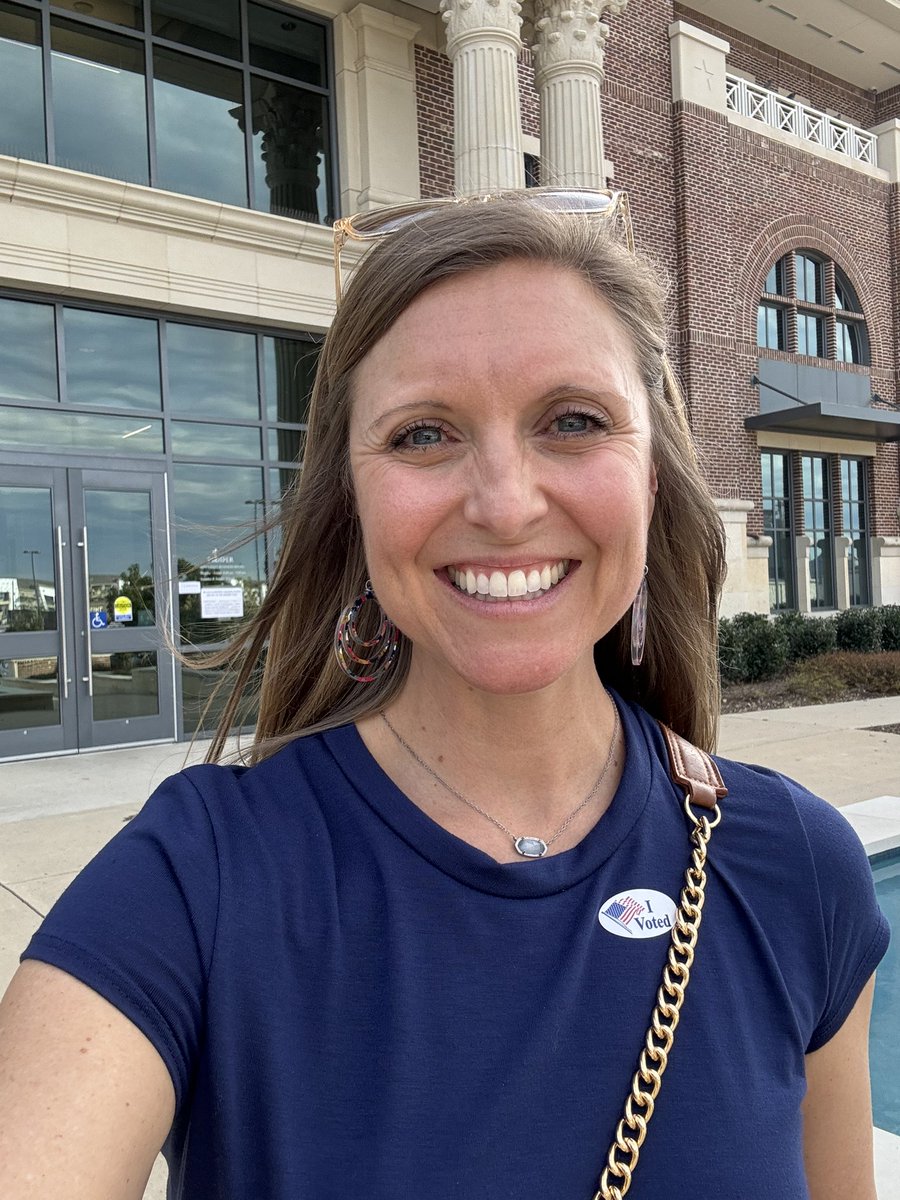 Voted for primary elections ✅