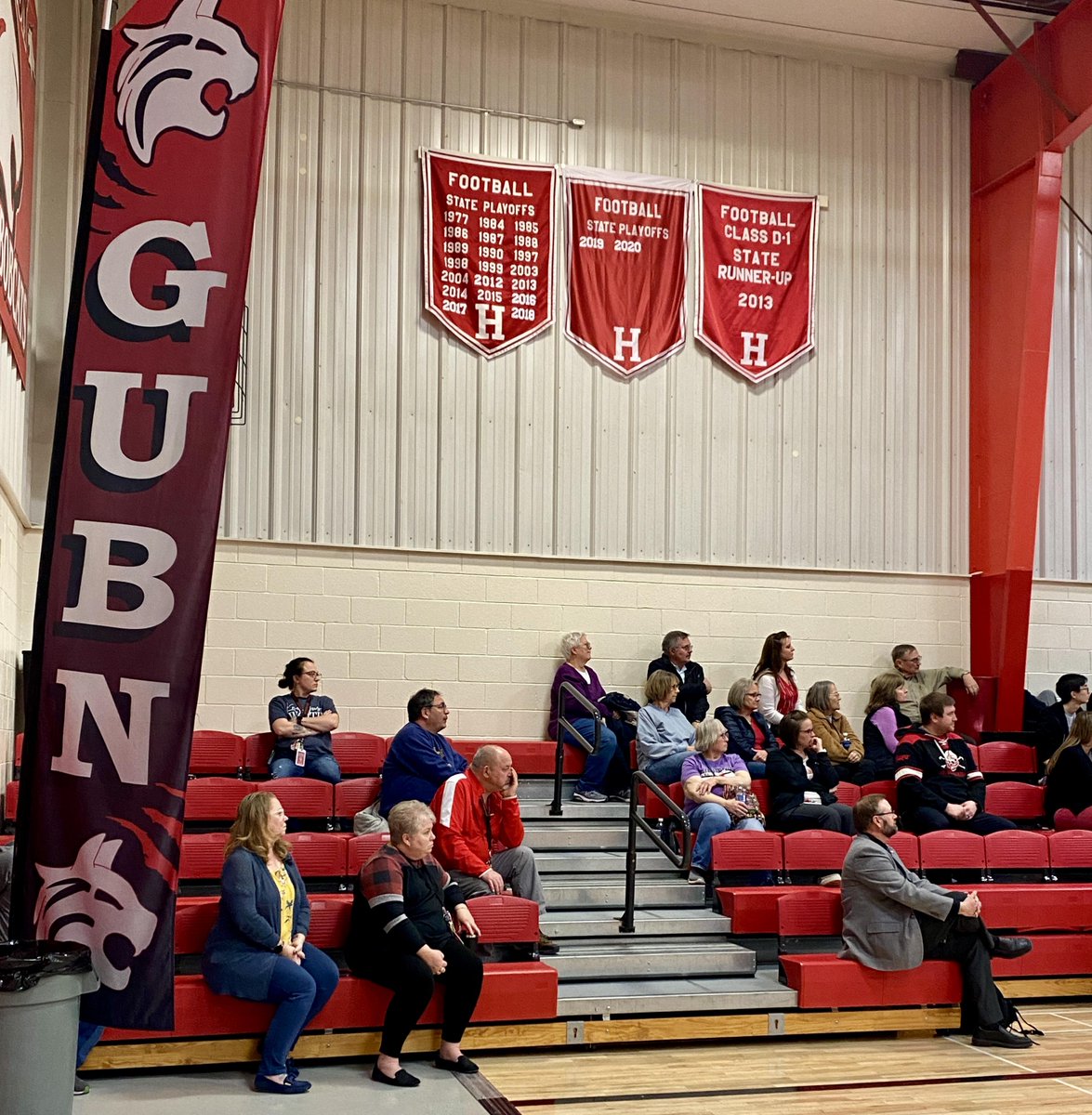Hemingford Schools tweet media