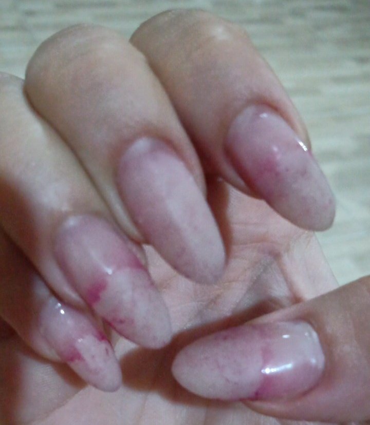 Nifftyki's tweet photo. Ansiedade como, consegui tirar o esmalte da unha de gel 😁 https://t.co/IFYiJq0fUi