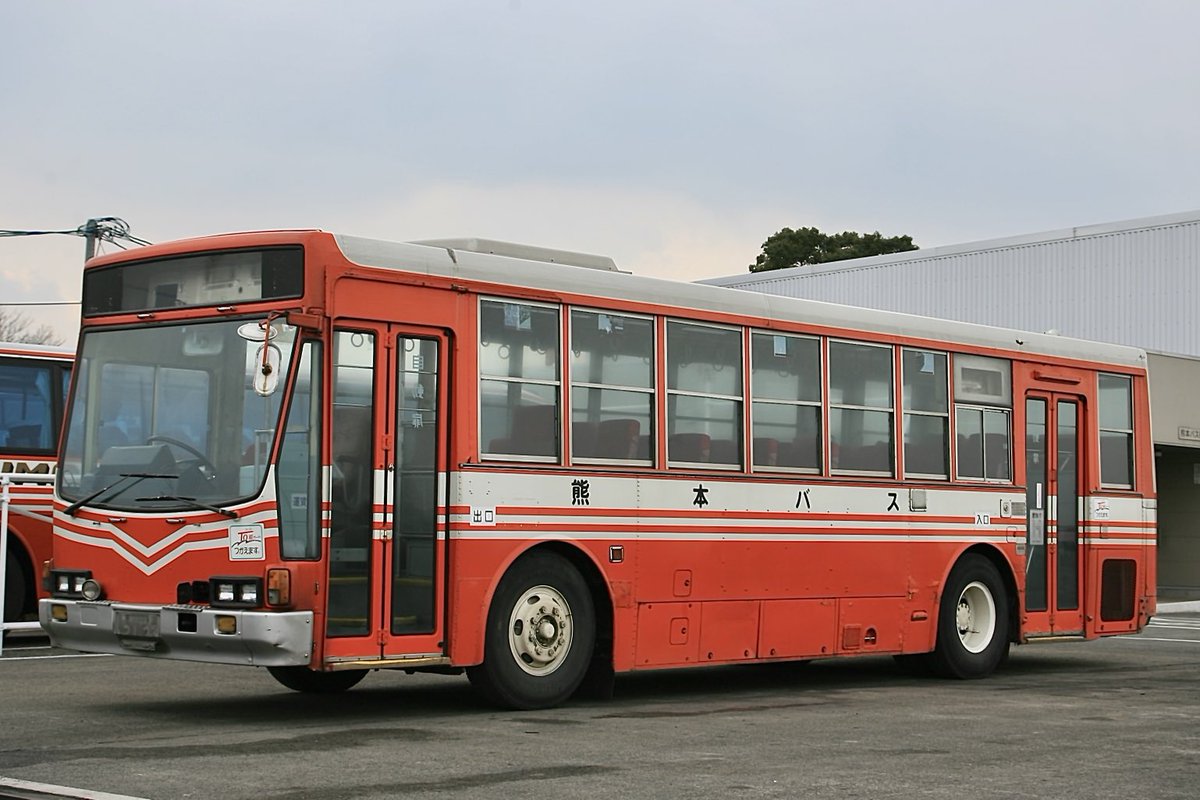 長崎自動車75年史 長崎自動車75周年史と長崎バスグループ中期経営計画 | 元添乗
