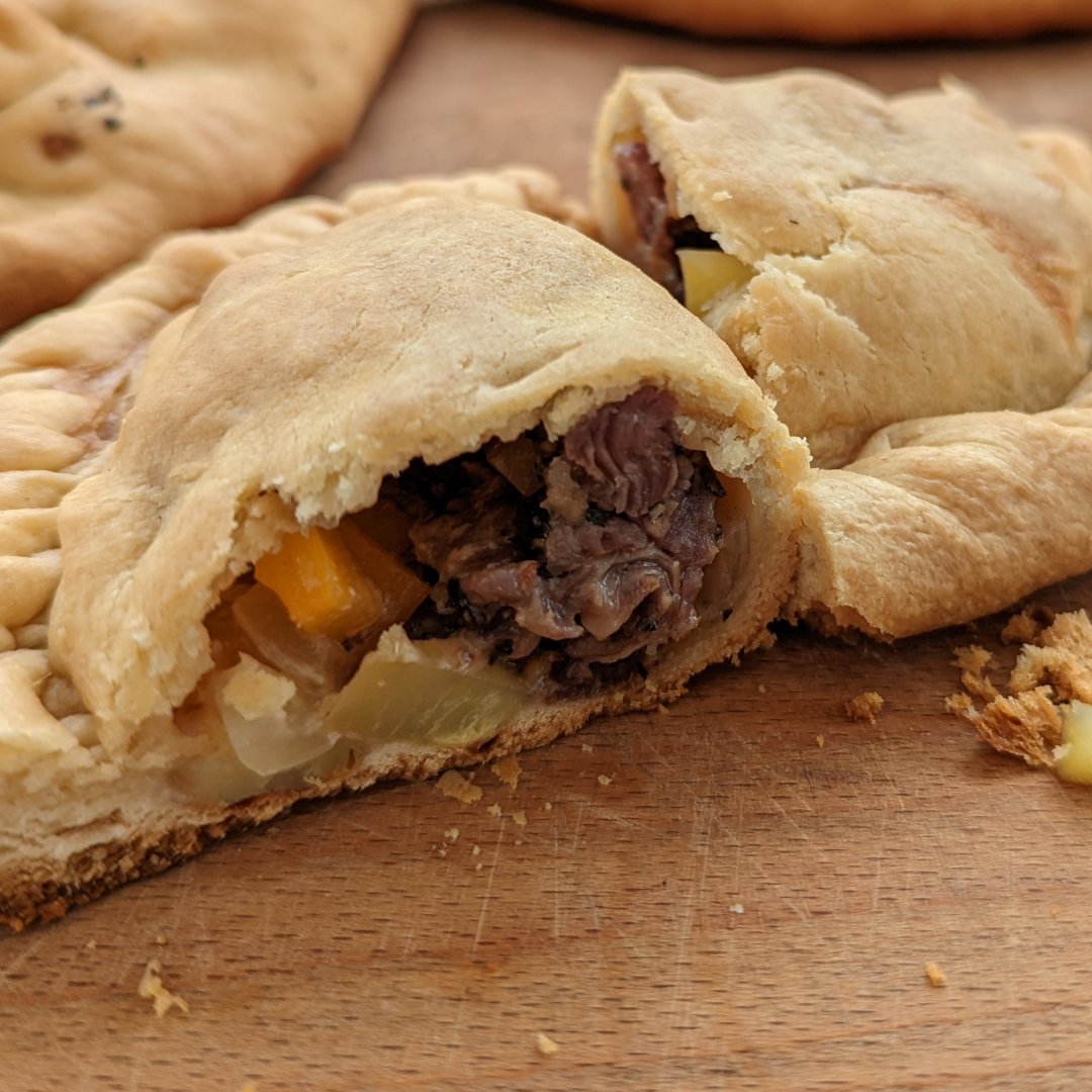 ProQSmokers's tweet photo. Being a #Cornish company, we love a good crib! Fire up your #smoker &amp; celebrate #NationalPastyWeek (26th Feb to 3rd March) with our #Pasties baked on the #BBQ using our #PizzaStone. Get the recipe here: https://t.co/NmUJABS4ZW

#ProQ #BBQ #Smoking https://t.co/pDsrzXqy1h