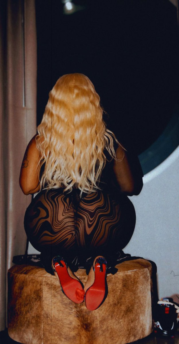 iitsjustlexx's tweet photo. Blonde dump 💛 https://t.co/k9qHLCkWeA