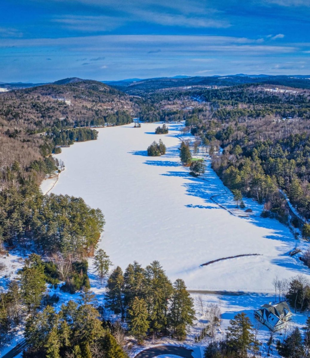 dolan_re's tweet photo. #JUSTLISTED
18 Southbeach Dr, Croydon, NH 03773
MLS #4986001 | $130,000
🏡 Lot Size: 4.65 +/- Acres 
Click the link below for more details! ⬇️⬇️⬇️
https://t.co/ntBEEjvXz0
#dolanrealestate #newhampshirerealestate #croydon #mountainview #southbeach https://t.co/enjmVXQezG
