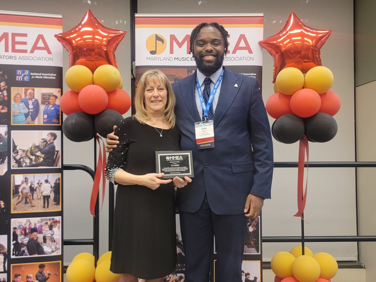 Mr. Gray tweet media