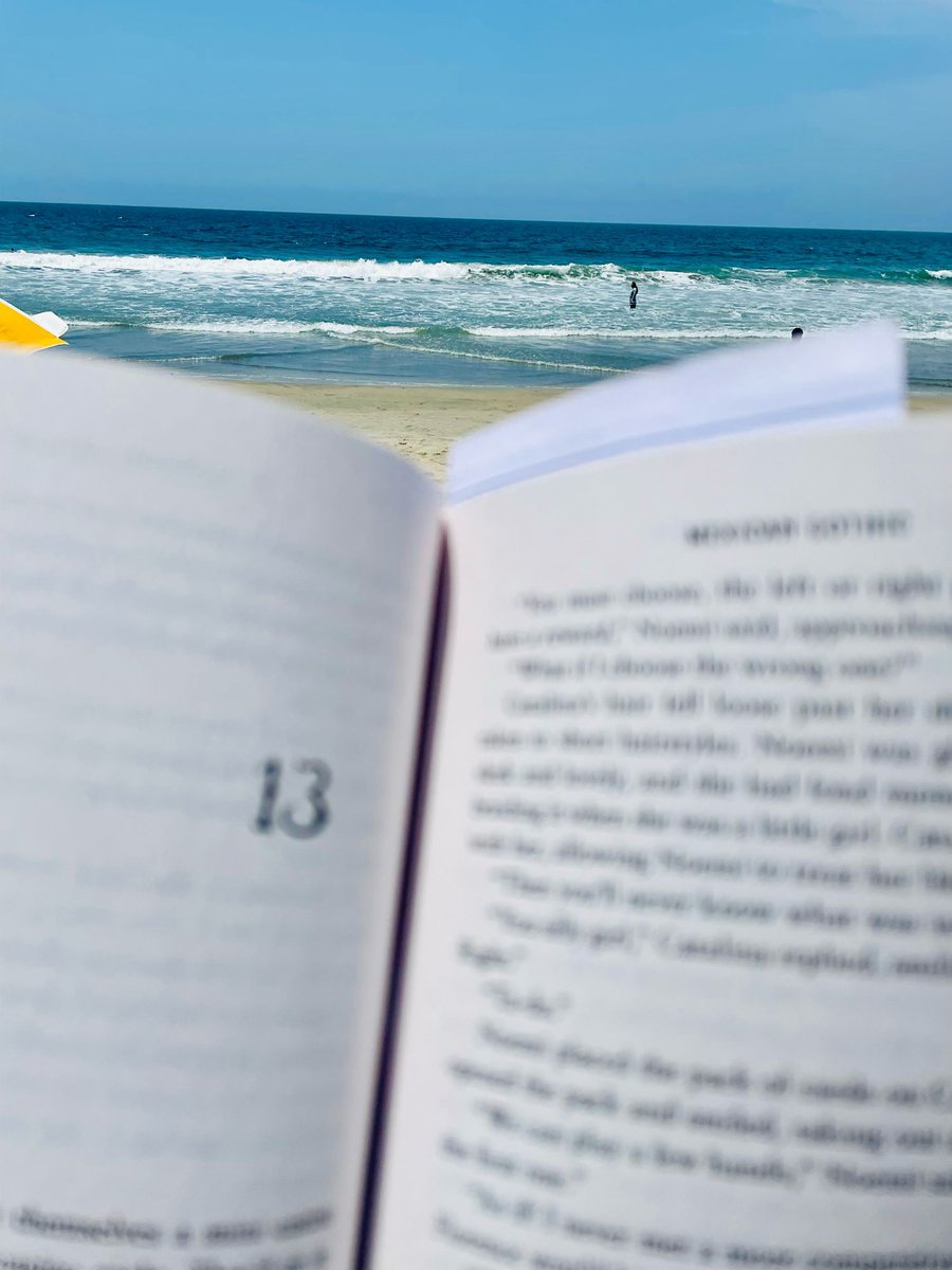 raquelbyrnes's tweet photo. This is what I need right now with this crazy weather. Took this pic during a lazy summer Saturday in Oceanside.
It’s too cold to write currently. I need some coffee to warm me up. Then back to book three! #crimewriter #thrillerbooks #TheMemoryBank https://t.co/UZfOSPP3kP