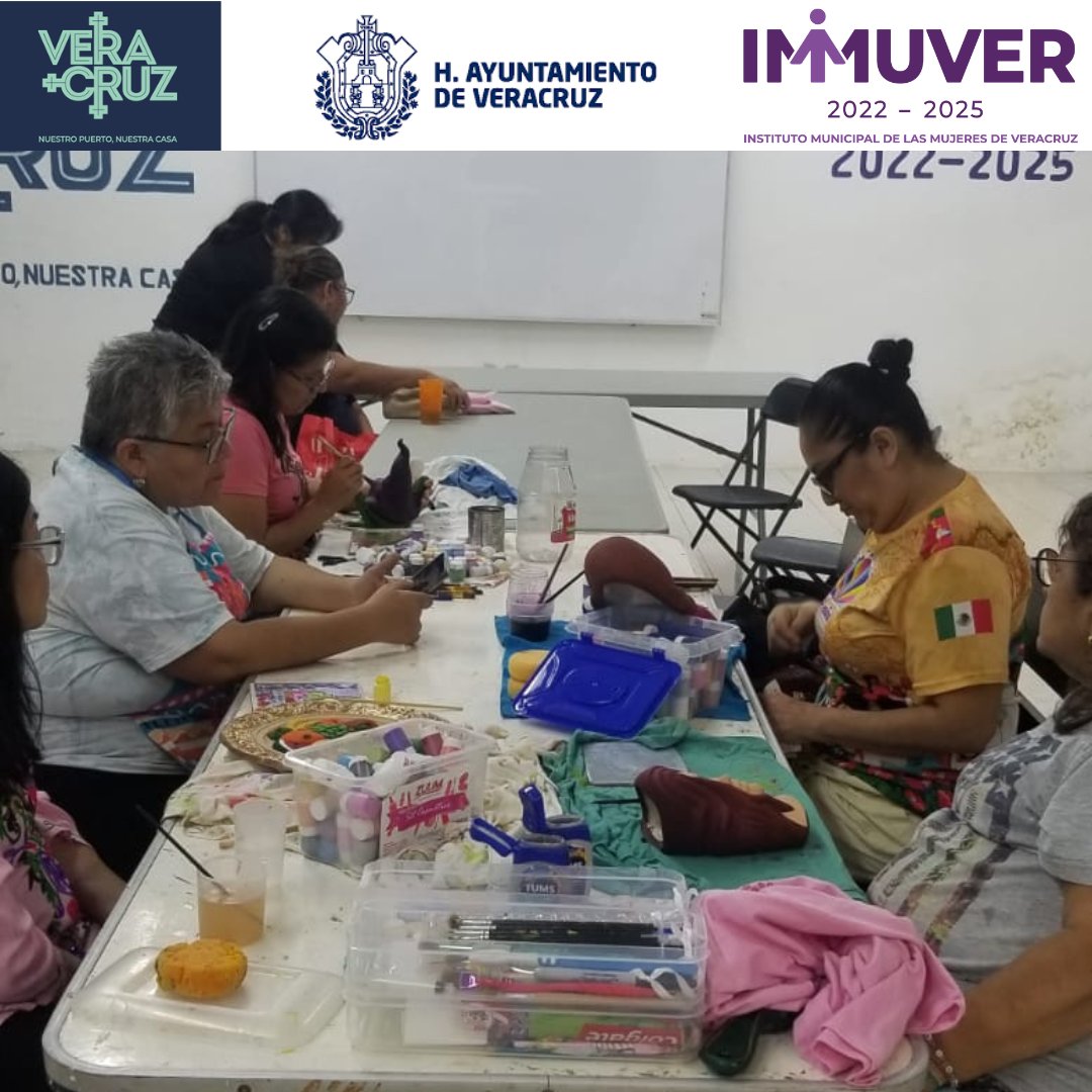immuver02's tweet photo. Continuamos con nuestras clases de "Ceramica".
¡Aún estas a tiempo de inscribirte!
Para mayor información comunicate al 2292001006 https://t.co/MMQWEdydop