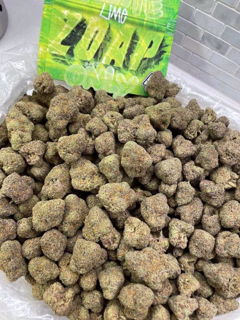ZeddimaA's tweet photo. LIME ZOAP ONLY 🍧 
1475 A Unit 
775 HP 
400 QP https://t.co/IsJNCE6c4V