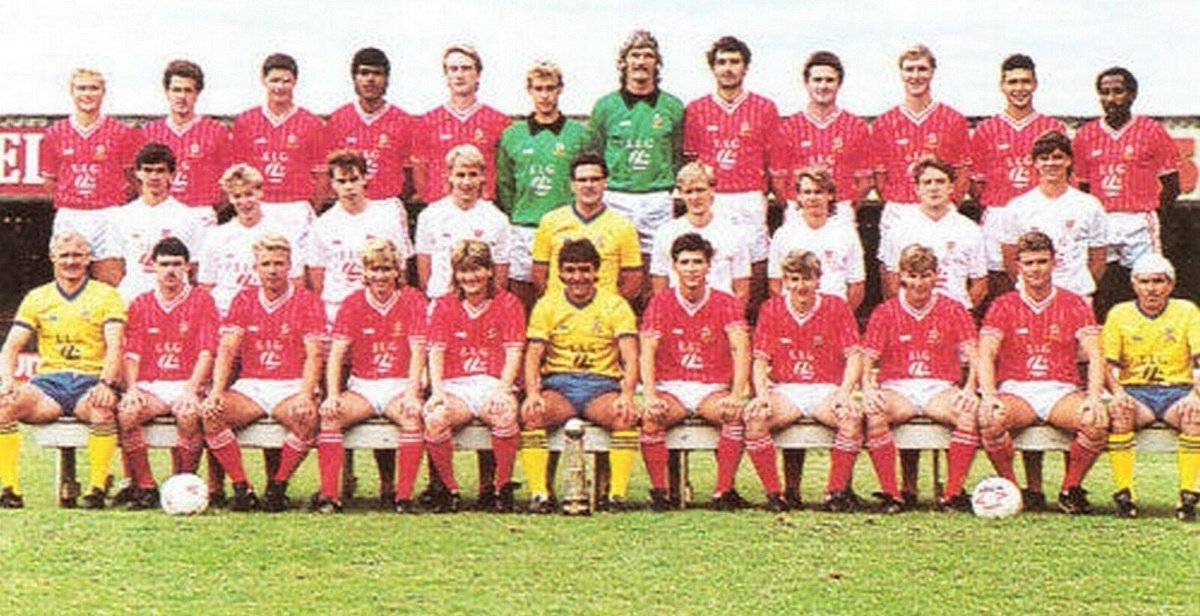 Swindon Town squad photo 1986

#STFC #SwindonTown #TheRobins