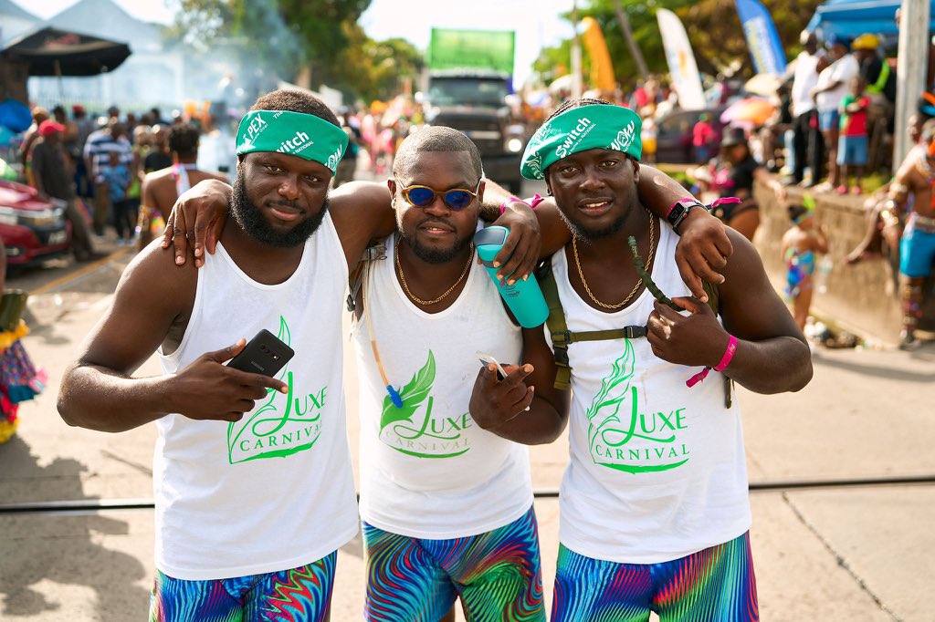 LUXECarnival's tweet photo. ๐๐๐ง ๐๐ซ๐ฎ๐ฌ๐ก ๐๐จ๐ง๐๐๐ฒ! ๐
Our Luxe Carnival men deserve all the praise this Monday! They bring the vibes everytime๐ฅ๐ฅณ
#luxecarnival #mancrushmonday #stkittandneviscarnival #skncarnival #fete #carnivalslayers #majestycarnival #freaksmas https://t.co/xWz6gJIHWr