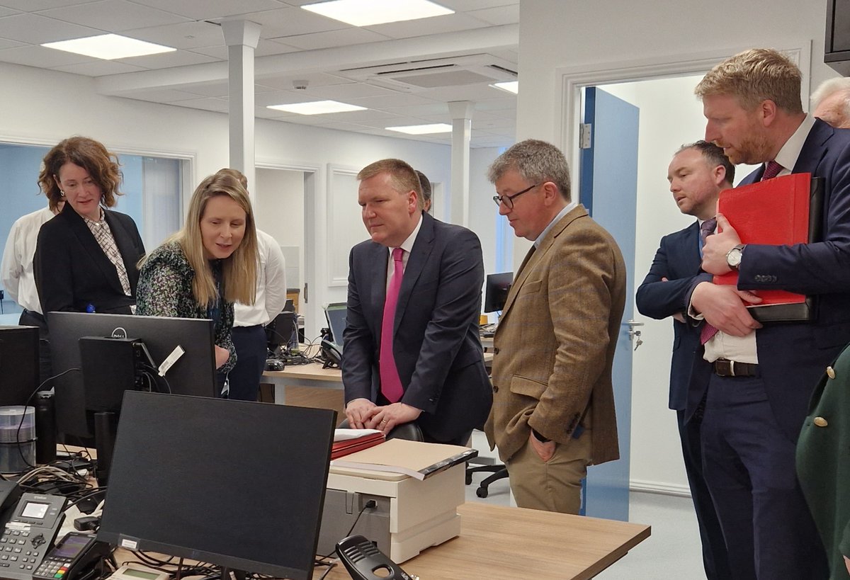 EUCssrMcGrath's tweet photo. Pleased to visit @Mercycork to see at first hand the investment in facilities and services that has been made in recent times and to hear from management and staff the ambitious plans for the future development of the hospital to meet patient needs. https://t.co/Mb9UG77PiD
