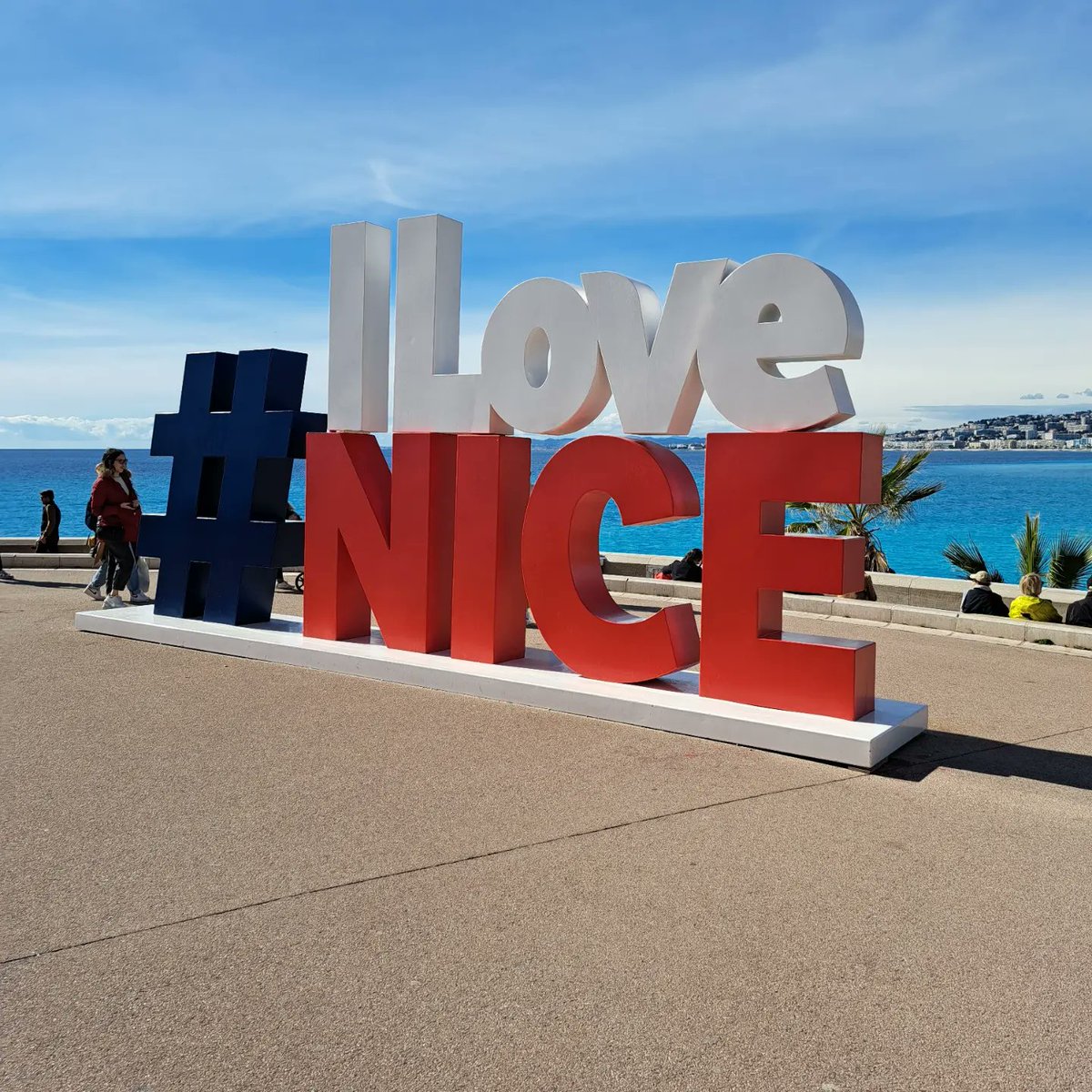 Ian_Williams89's tweet photo. Nice 🇫🇷 France 🇲🇨 you have been amazing so far! https://t.co/T6UBHn0bj7
