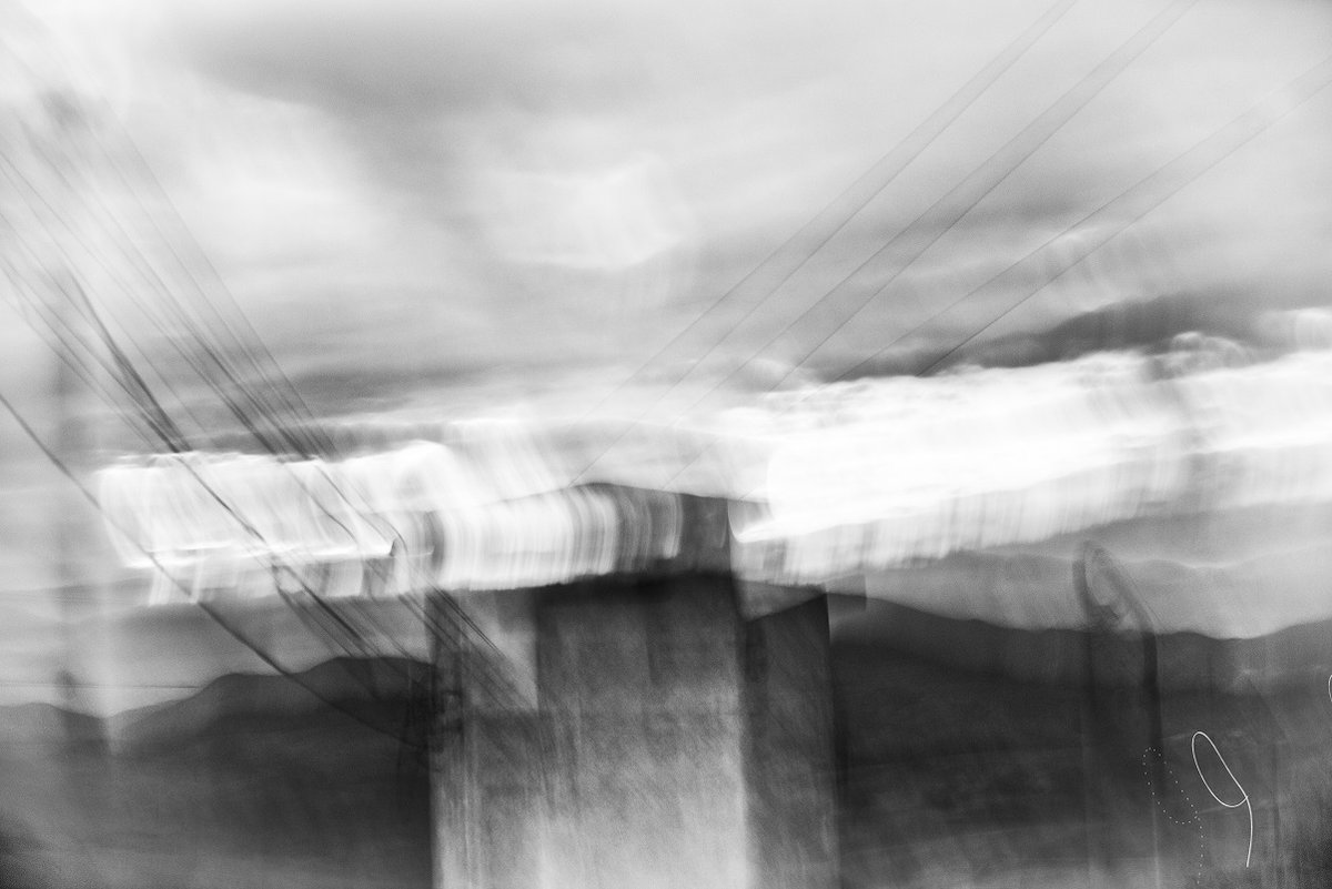 "The Grip" on <a href="/exchgART/">Exchange Art</a>

6/6 ed     
0.3 #SOL 

#experimentalphotography #SolanaNFTs #exchangeart #exchangenft 
🔗👇