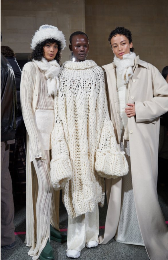 Respect for Hair tweet media