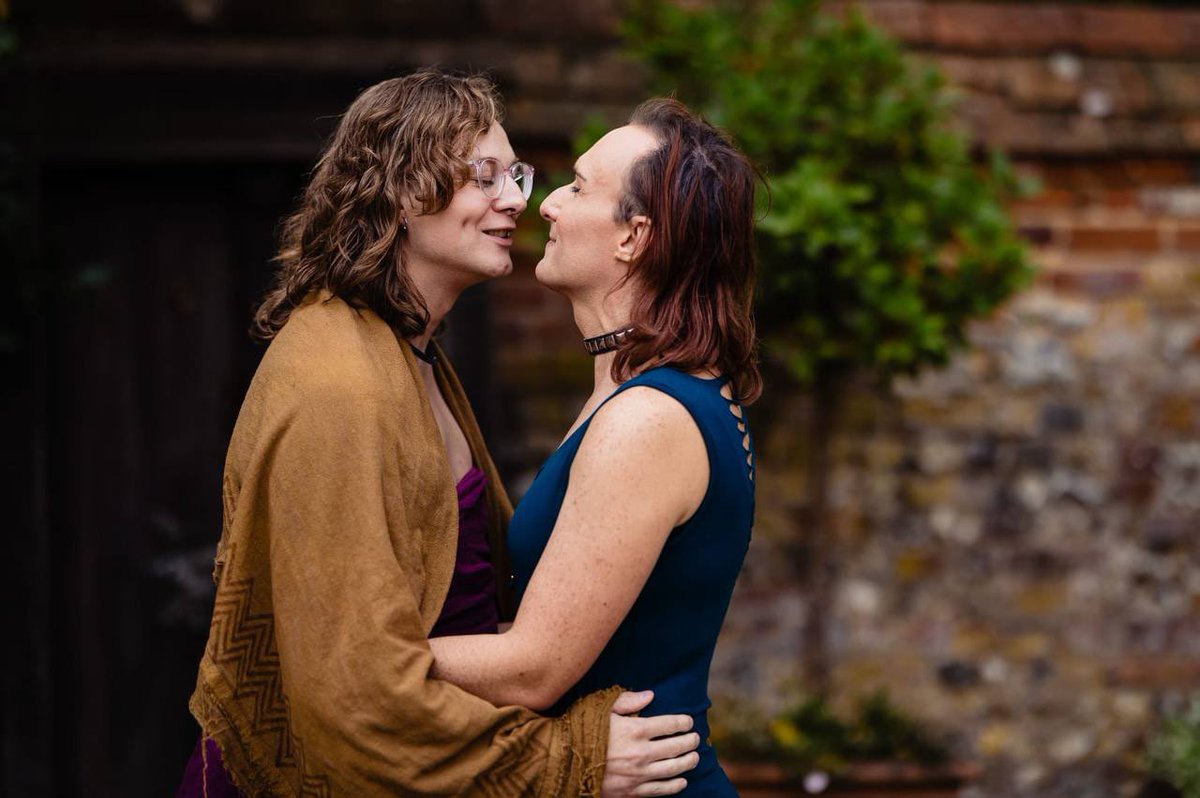 boop (formerly Oli) tweet media