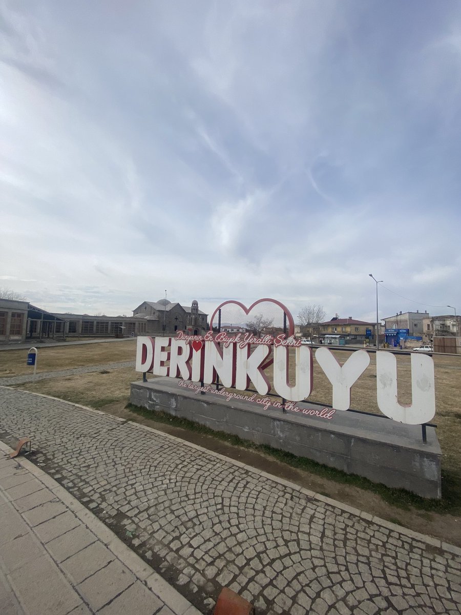 Bu güzellik rehbersiz gezilir mi ? 
<a href="/nevsehir_bel/">Nevşehir Belediyesi</a>
<a href="/NeroOdas5050/">Nero (Nevşehir Rehberler Odası )</a>
 #TurRehberleGüzel