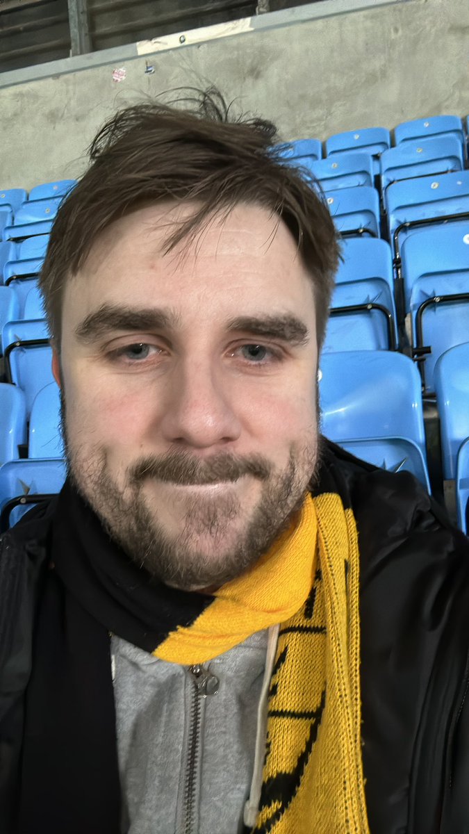 You don’t hear from me that often now, but I’m still here following the #blackamberarmy. Proud of the boys to make it this far. Can’t happen again… can it? <a href="/maidstoneunited/">Maidstone United</a>  #FACup  #coventryvsmaidstone