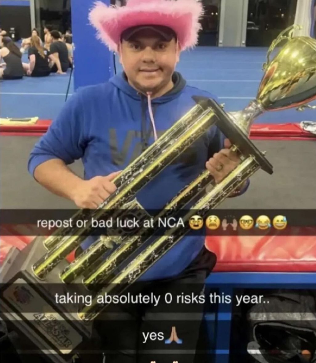 HAPPY MONDAY BEFORE NCA 
rt this or you’ll/your favs wont hit !!!!