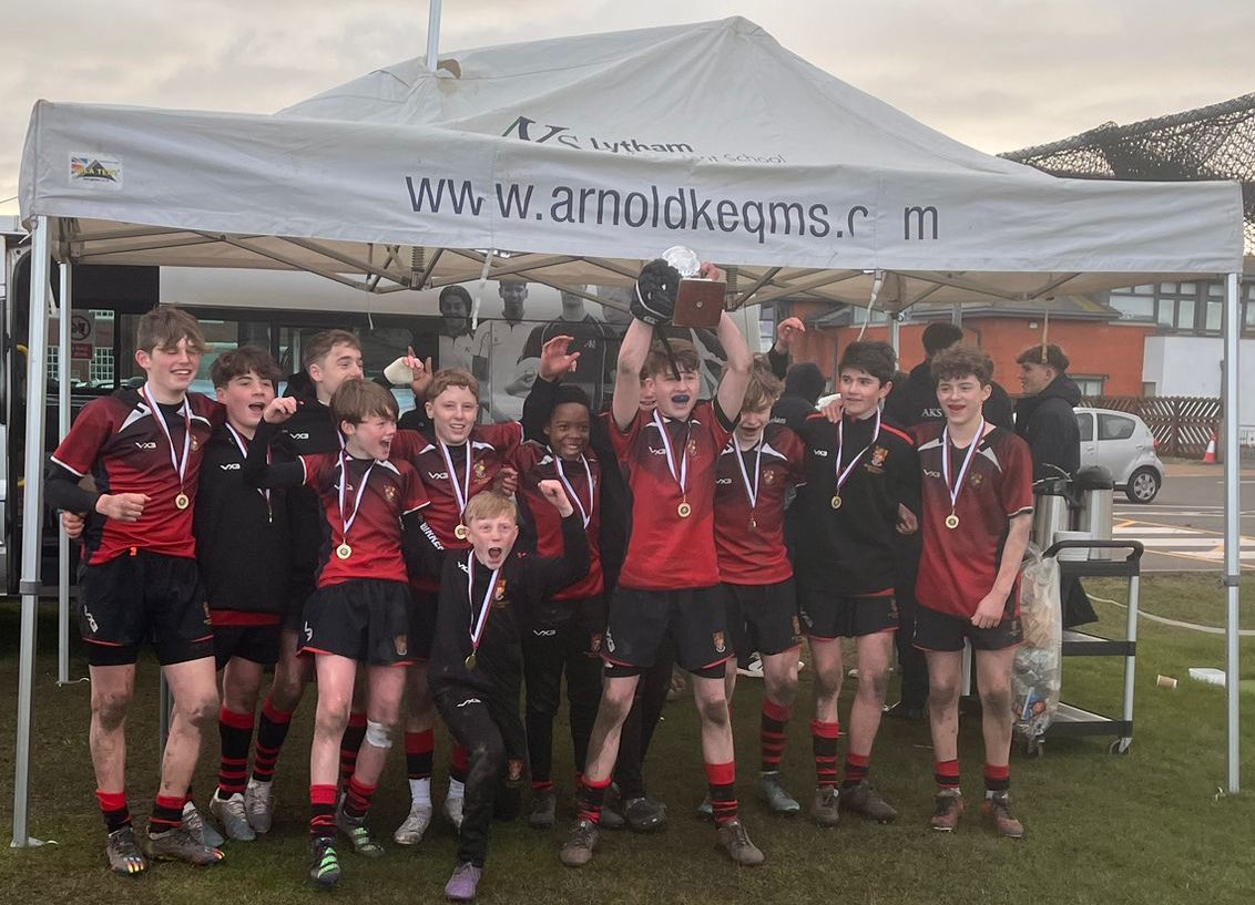 Fantastic day for the U13 7s 🏉 squad who won the first event of term in fine style ! They won 3/3 in the first group and then another 3/3 in the cup competition group ! Outstanding effort from the boys ! Many thanks to @AKSSport for hosting . 👏👏🏉🥇🏆