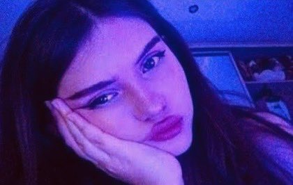 Roo7_cv's tweet image. #تحبها_تزوجها
والله أنا اقول مثل ماجاك يتعرّف عليك بيروح يتعرّف على مليون وحده غيرك فلاااا تقبلين حتى لو المهر مليون وسلامتكم والله