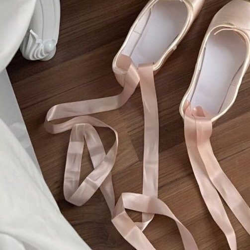 mystlae's tweet image. 𝓡𝓮𝓼𝓽𝓪𝓻𝓽𝓲𝓷𝓰  — ౨ৎ

i’m lae! defined by pink, art, literature, eng, math, &amp;amp; sci, wonyoung and so much more ◡̈

   𔘓 she / her, intj.
   𔘓 jhs, g10.
   𔘓 fil &amp;amp; eng

this account is for #studytwt, #archivetwt, #lifetwt, &amp;amp; #booktwt. kindly retweet &amp;amp; let’s be mutuals! ♡