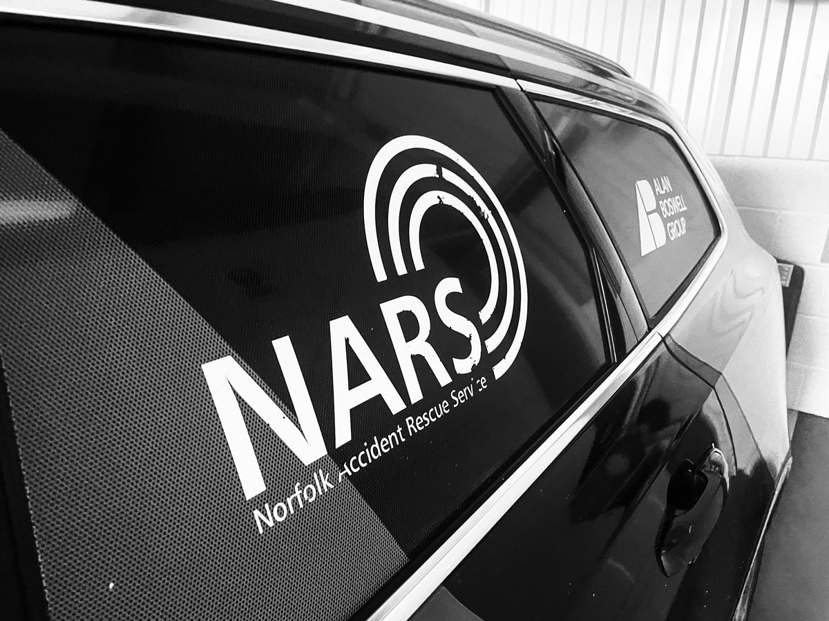 Thank you <a href="/CarlSmithCoP/">Carl Smith</a> for inviting me down to assist on the <a href="/ResusCouncilUK/">Resuscitation Council UK</a> ALS course for Paramedics <a href="/NARSBASICS/">Norfolk Accident Rescue Service (NARS)</a>. Amazing faculty and a weekend packed full of laughter and expertise.