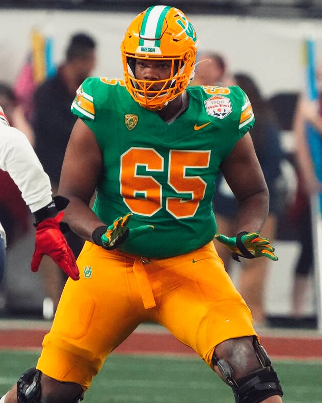 Highest Graded Returning Right Tackle in College Football:

🦆 Ajani Cornelius, Oregon