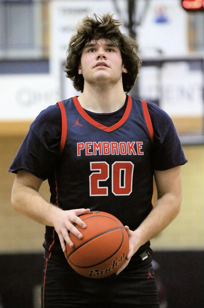 Congratulations to our 3 Patriot League All-Stars this season. 

Matt Delcore-19.6 ppg 6.7 Rebs 78% from the line
Tom Halloran-8.7 ppg 6.1 Rebs 4.0 assists
Gerald Ellison-10ppg 11.1 Rebs.

Thanks for your hard work.