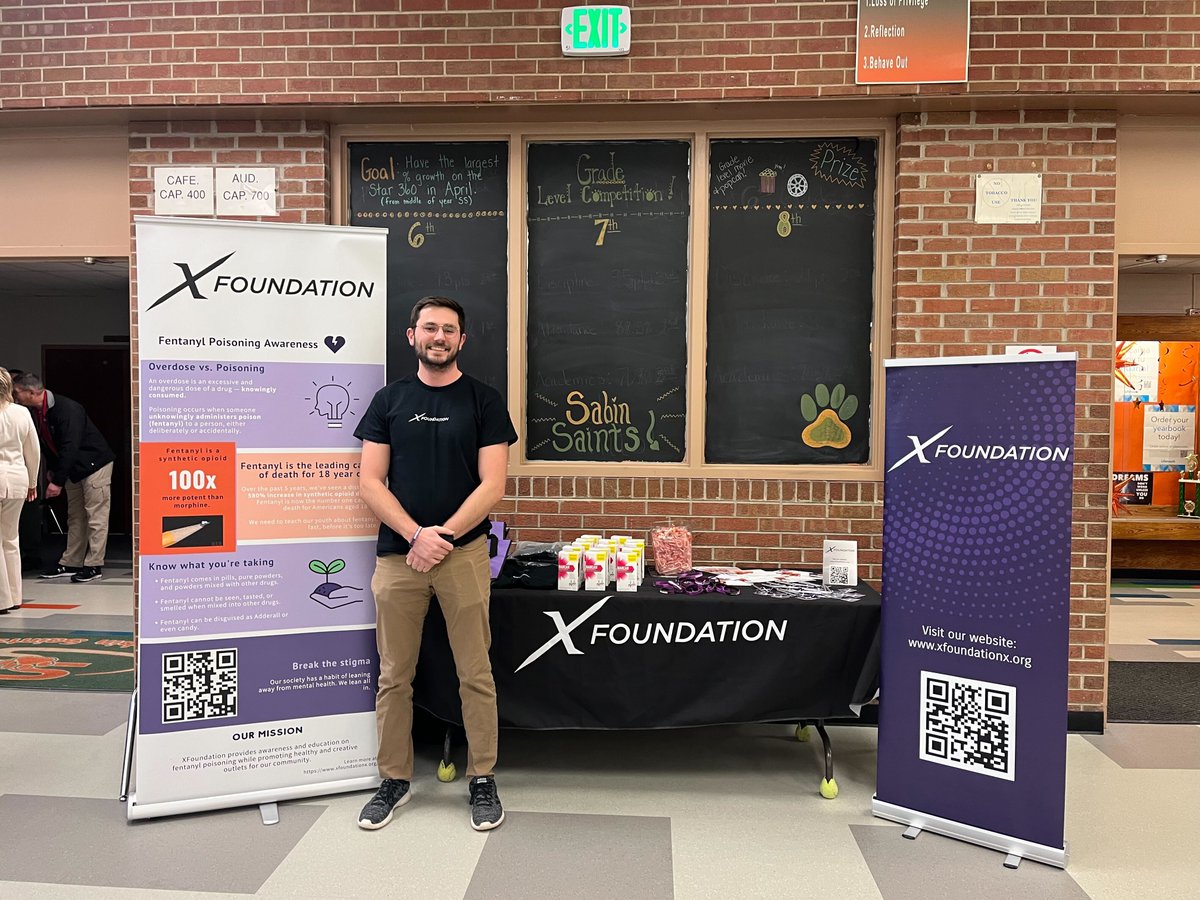 XFoundation12's tweet image. S/o to D11 and Sabin Middle School for the opportunity to participate in last week’s District Attorney fentanyl awareness panel, where our newest XFoundation members handed out over 100 boxes of #NARCAN and represented our mission to end #fentanylpoisoning flawlessly 💜✖️🦾