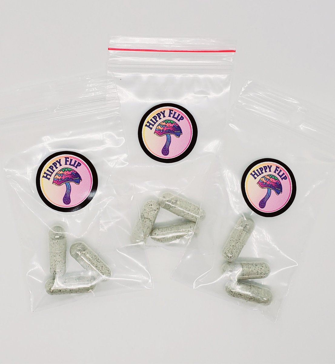 Bulk order of Hippy Flips mixing magic shrooms and Molly in capsules - 9 capsules $55 Canadian etransfer only free shipping anywhere in #Canada m.toyzforsex.com/catalog/item/8… #hippyflips #microdosingcanada #microdosing #shroomsandmolly