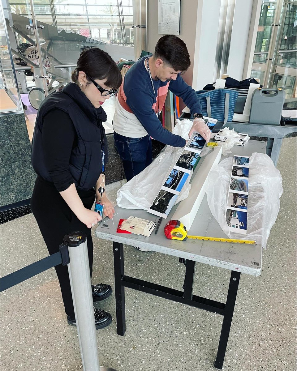 SanDiegoAirport's tweet image. Behind the scenes with some of the artists from Espacios &amp;amp; Lines as they complete their installs. A World Design Capital San Diego - Tijuana designated exhibition. #WDC2024 #SANarts