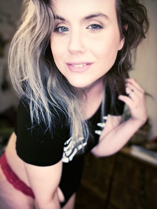 Find the links 💋💋 https://t.co/mwODI2DPZT<a href="/tag/spicylink"class="tags"><span>#spicylink</span></a><a href="/tag/sheadevil"class="tags"><span>#sheadevil</span></a>